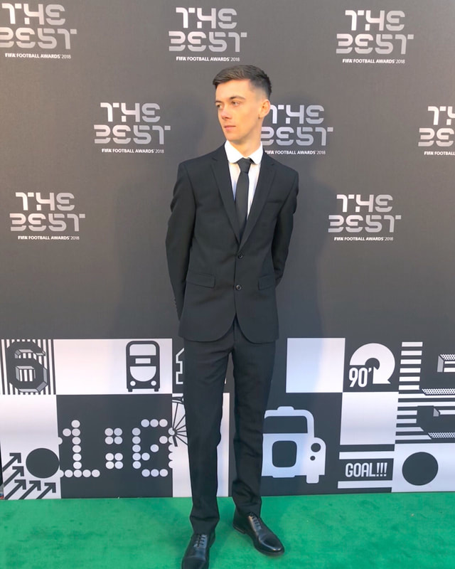 Picture TNFreestyle / Tom Nolan at the FIFA Best Awards 2018 with global football stars across the planet